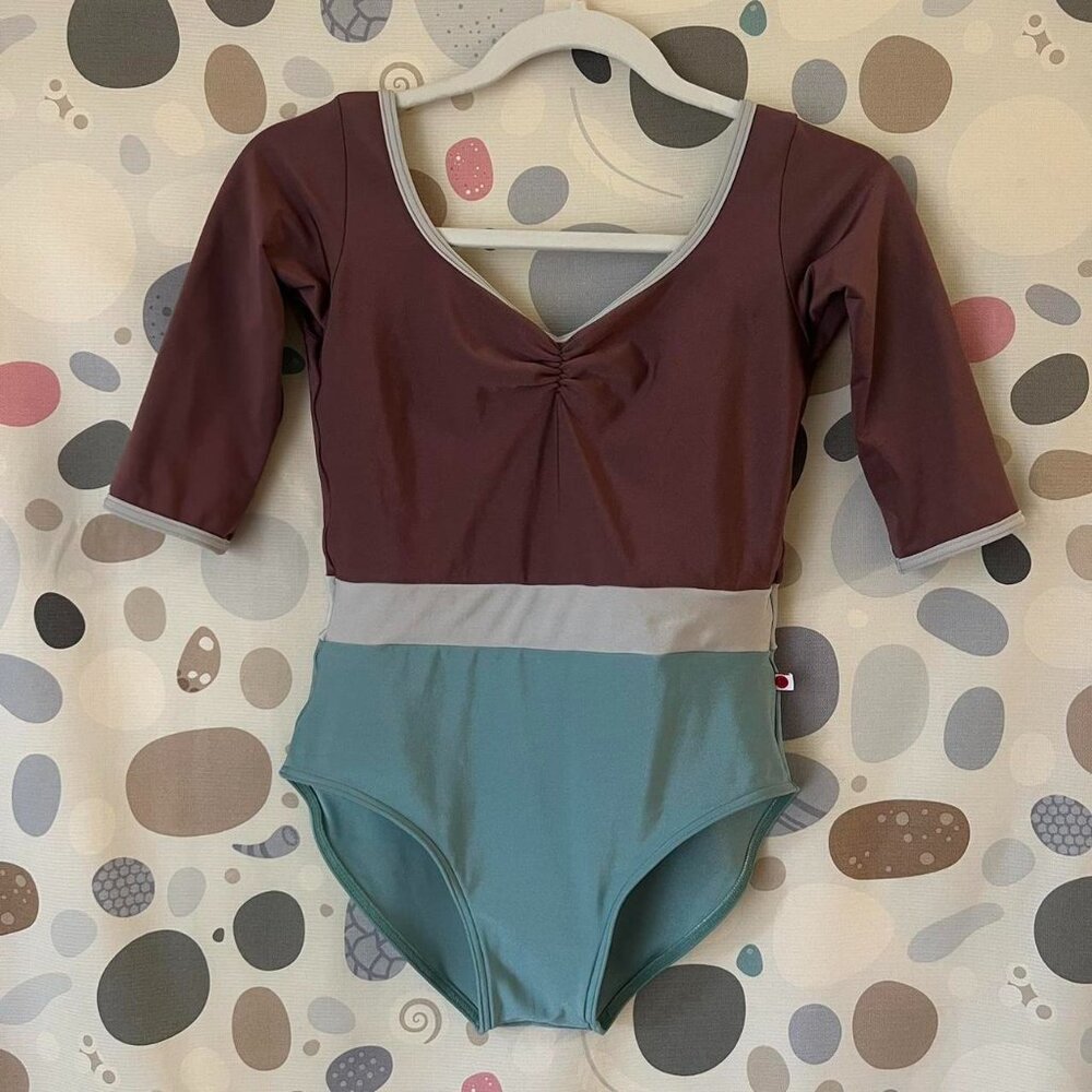 Lucy long sleeve yumiko